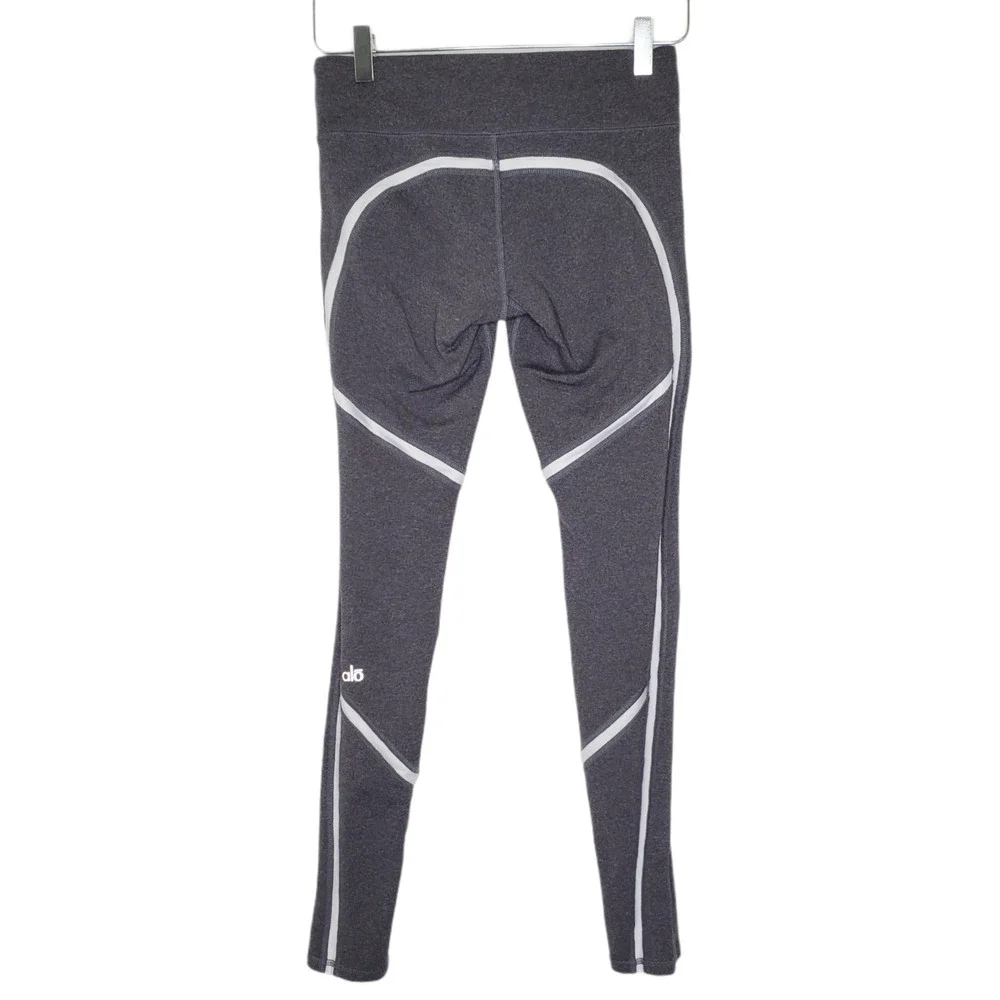 ALO Yoga Continuity Leggings XS-S Gray White Stripes Contour Active